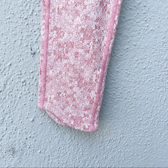 GYMSHARK Womens Compression Fit Fleur Texture Leggings Sz XS Dusky Pink Marl - Picture 4 of 6